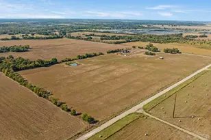 600 County Rd 17050, Deport, TX 75435 - Photo 8