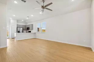 401 Green Gables Dr, Princeton, TX 75071 - Photo 10