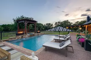 657 Silver Spur Dr, Weatherford, TX 76087 - Photo 2