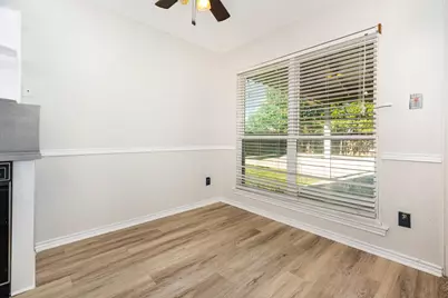 586 Abilene Drive, Lewisville, TX 75067 - Photo 10