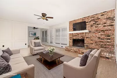 586 Abilene Drive, Lewisville, TX 75067 - Photo 8