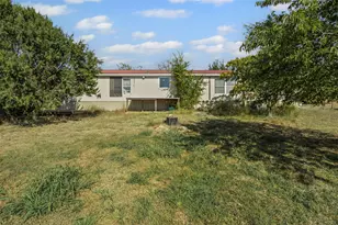 342 Rising View Ct, Weatherford, TX 76085 - Photo 36