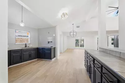 10332 Muskogee Circle, Dallas, TX 75217 - Photo 12