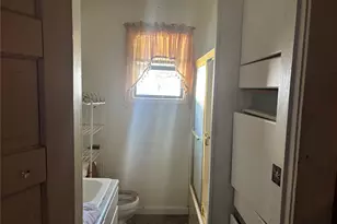 1431 E Wells Ave, Sherman, TX 75090 - Photo 8