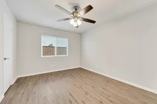 4010 Burning Tree Ln, Garland, TX 75042 - Photo 12