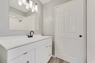 6415 Brownlee Ln, Arlington, TX 76018 - Photo 18