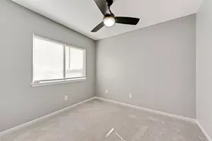 6415 Brownlee Ln, Arlington, TX 76018 - Photo 14