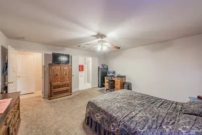400 Piccadilly Circle, Burleson, TX 76028 - Photo 20