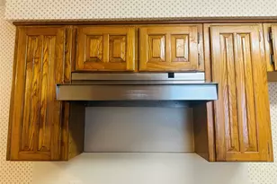 2621 Ozark Dr, Grand Prairie, TX 75052 - Photo 16