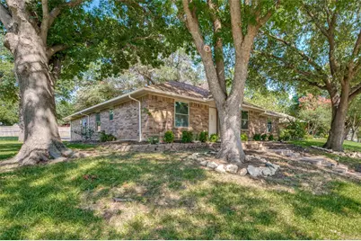 3312 Luallen Drive, Carrollton, TX 75007 - Photo 2
