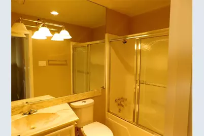 2051 Embassy Way, Carrollton, TX 75006 - Photo 12