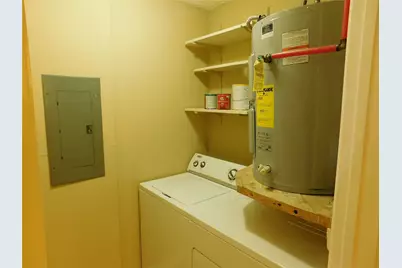 2051 Embassy Way, Carrollton, TX 75006 - Photo 4