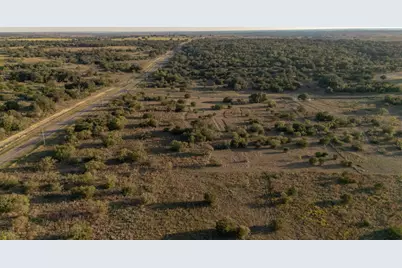 454 Mt Hollow Drive, Granbury, TX 76048 - Photo 2