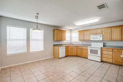 543 Thistle Meade Circle, Burleson, TX 76028 - Photo 8