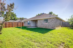 543 Thistle Meade Cir, Burleson, TX 76028 - Photo 22