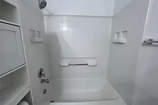 121 Cambridge Dr, Saginaw, TX 76179 - Photo 20