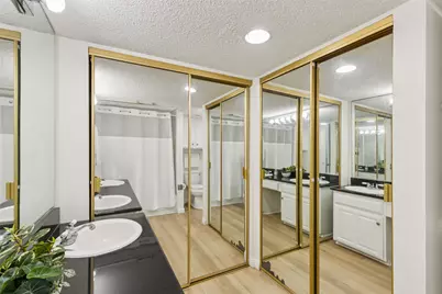 5200 Martel Avenue #16C, Dallas, TX 75206 - Photo 16