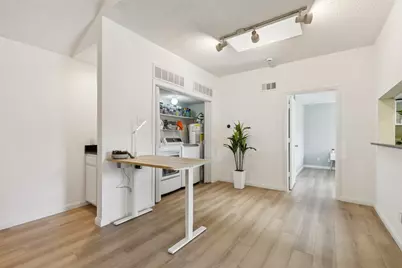 5200 Martel Avenue #16C, Dallas, TX 75206 - Photo 8