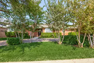 3829 Kelly Blvd, Carrollton, TX 75007 - Photo 2