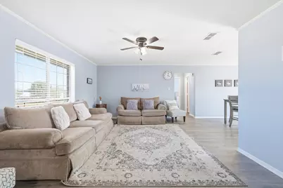 3873 Lois Road E, Sanger, TX 76266 - Photo 10