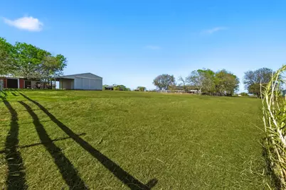 3873 Lois Road E, Sanger, TX 76266 - Photo 40