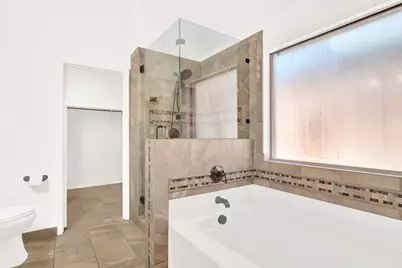 2701 Indian Oak Drive, McKinney, TX 75071 - Photo 14