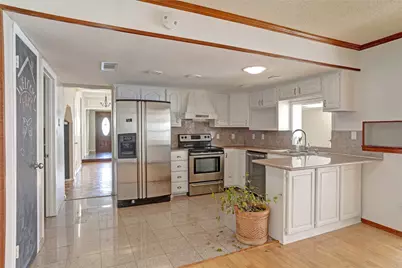 2105 Wheaton Drive, Richardson, TX 75081 - Photo 12