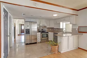 2105 Wheaton Dr, Richardson, TX 75081 - Photo 12