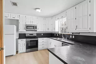 5702 Teasley, Denton, TX 76210 - Photo 14