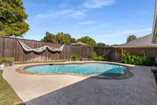1008 Nottingham Dr, Carrollton, TX 75007 - Photo 36