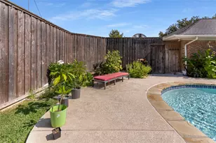 1008 Nottingham Dr, Carrollton, TX 75007 - Photo 34