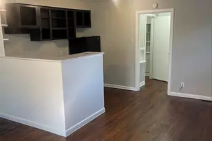 4815 Live Oak St, Dallas, TX 75204 - Photo 8