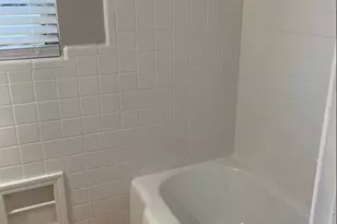 4815 Live Oak St, Dallas, TX 75204 - Photo 4