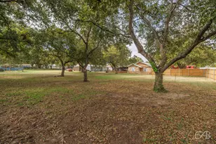 609 N 4th St W, Clyde, TX 79510 - Photo 26