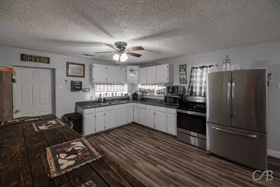 609 N 4th Street W, Clyde, TX 79510 - Photo 2