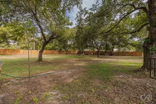 609 N 4th St W, Clyde, TX 79510 - Photo 24