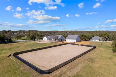 10984 Stagecoach Pass, Pilot Point, TX 76258 - Photo 6