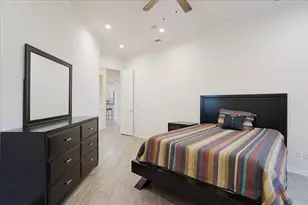 10984 Stagecoach Pass, Pilot Point, TX 76258 - Photo 24