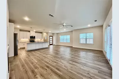 236 Merritt Street, Fort Worth, TX 76114 - Photo 4