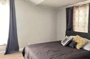 1610 Davis Blvd, Garland, TX 75042 - Photo 6