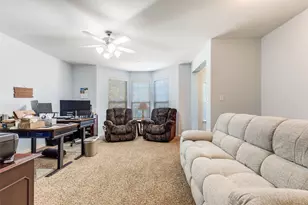 3888 Everwood Lane, Addison, TX 75001 - Photo 12