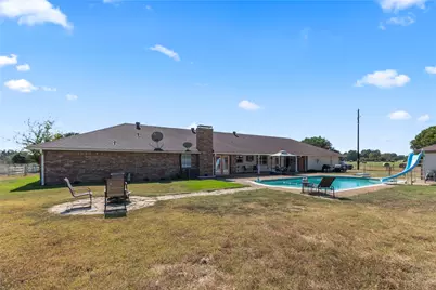 13818 County Road 2857, Eustace, TX 75124 - Photo 26