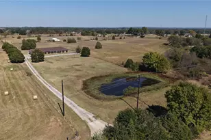 13818 Co Rd 2857, Eustace, TX 75124 - Photo 32