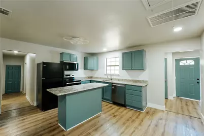 4514 Erath Street, Fort Worth, TX 76119 - Photo 6