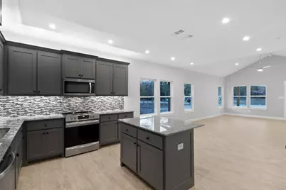 125 Barcelona, Payne Springs, TX 75156 - Photo 6