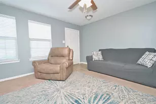 777 River Hill Ln, Fort Worth, TX 76114 - Photo 16