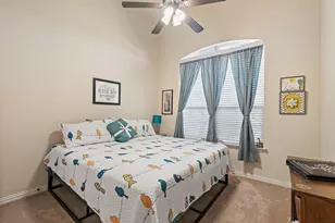 8901 Hillview Dr, Godley, TX 76044 - Photo 20