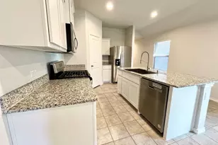 124 Greengate Dr, Boyd, TX 76023 - Photo 4