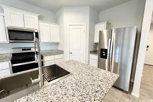 124 Greengate Dr, Boyd, TX 76023 - Photo 1