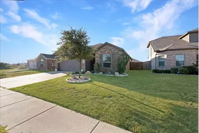 180 Kennedy Drive, Venus, TX 76084 - Photo 2